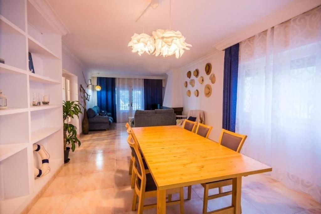 Chalet En Aguadulce Con Piscina Privada Exterior photo